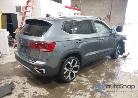 2022 Volkswagen Taos 1.5T Sel z USA, uszkodzony, nr VIN 3VV2X7B26NM042688